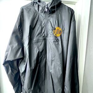 Tennessee Vols Pullover*Half Zip* rain jacket** Size XL unisex EUC.